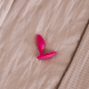 We-Vibe Ditto+ Vibrerende Buttplug Rosa